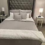 Modern Midtown Oasis